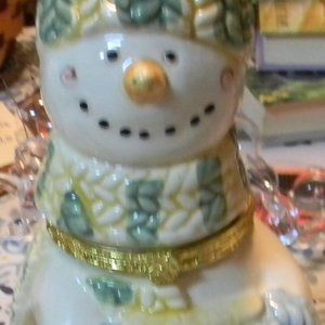 Snowman Ceramic Trinket Box